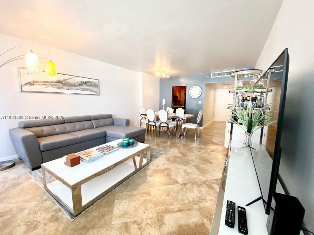 100 Lincoln Rd 608  Miami Beach FL 33139 photo