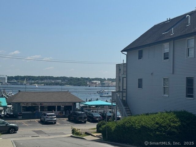 271 Pequot Avenue 1  New London CT 06320 photo