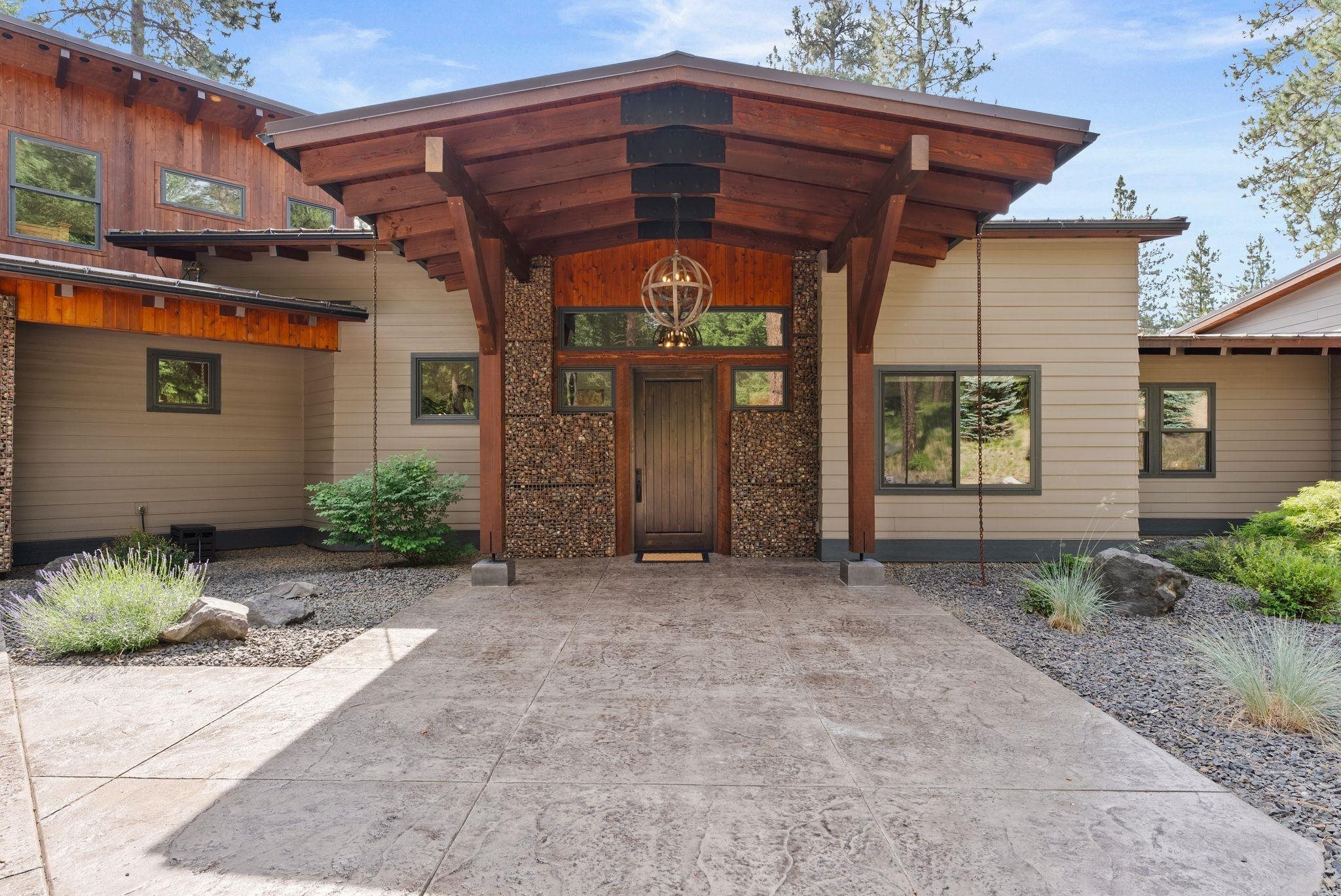 Property Photo: 25204 N Lords Ln WA 99003