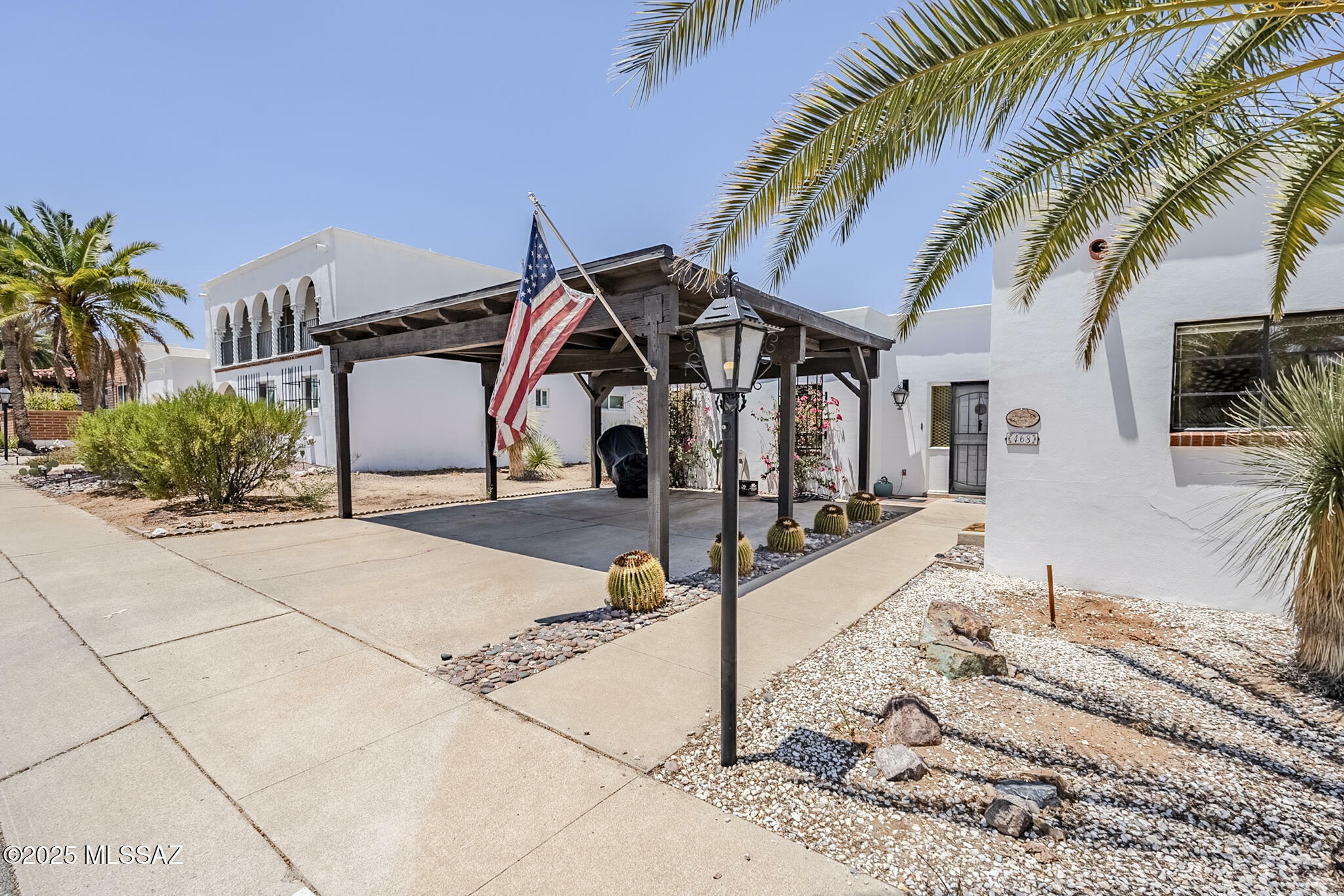 Property Photo:  468 W Esperanza Boulevard  AZ 85614 