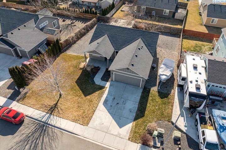 Property Photo: 2035 Crab Apple WA 99353