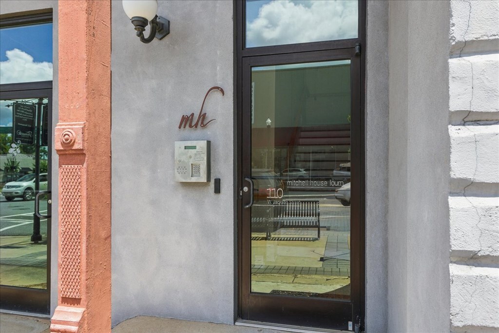 Property Photo: 110 W Jackson Street P03 GA 31792