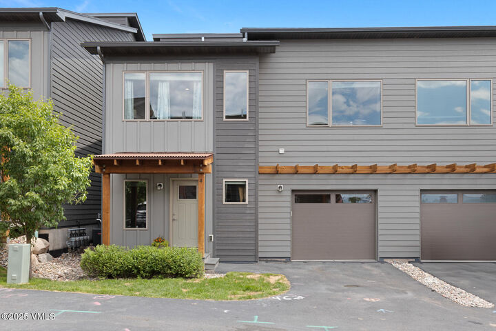 Property Photo:  4 Uneva Court B1  CO 81631 