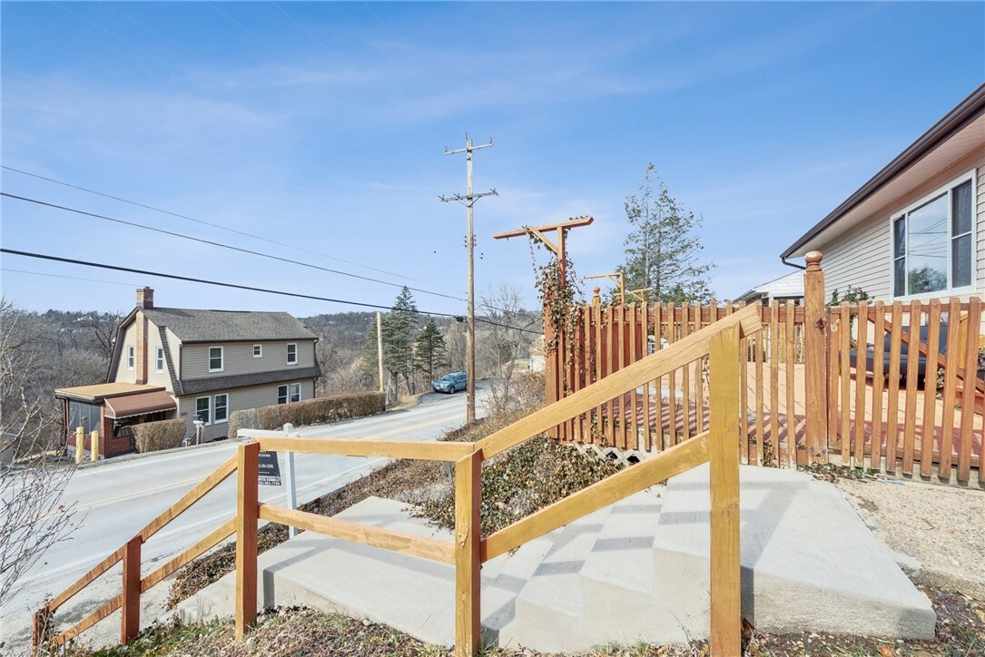 Property Photo: 339 Foster Rd PA 15137