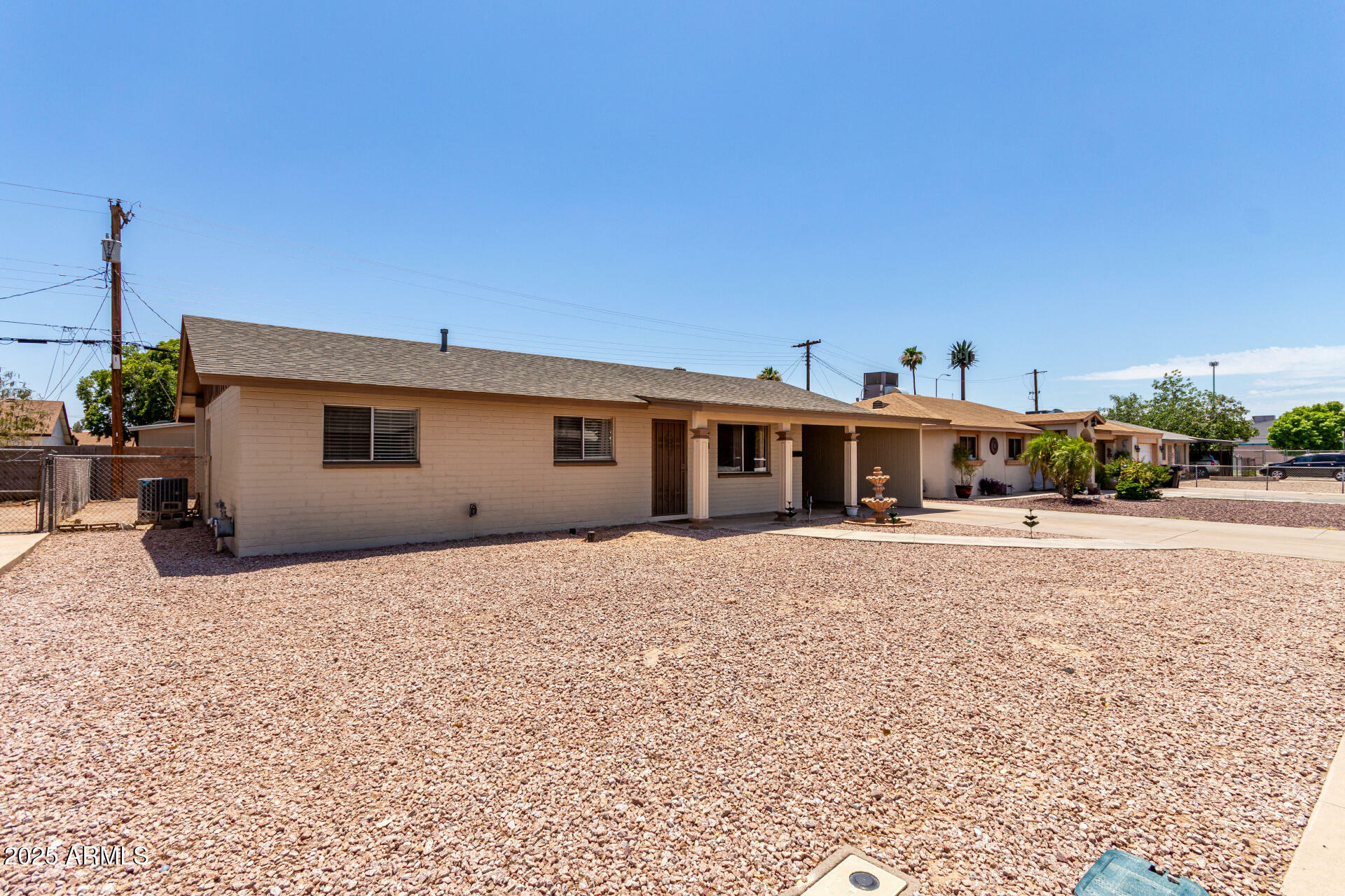 Property Photo:  1545 W 7th Avenue  AZ 85202 