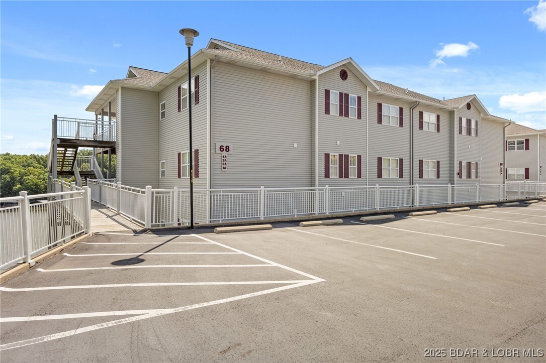 Property Photo: 68 Summer Place Court 1A MO 65020