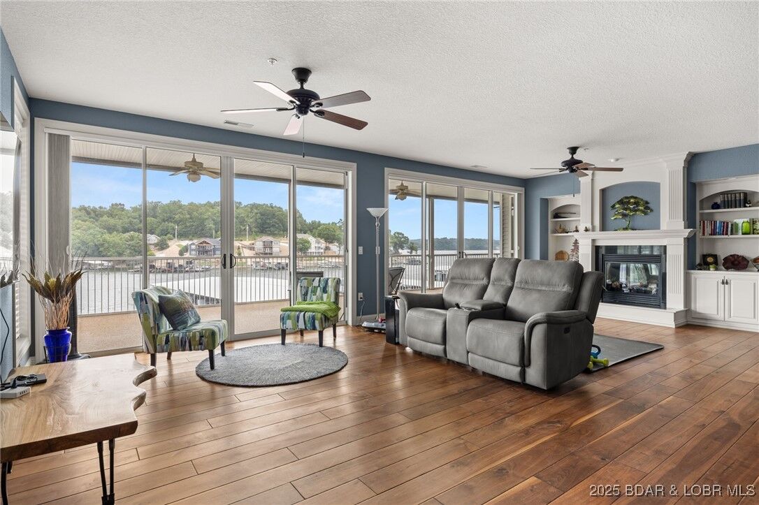 Property Photo: 68 Summer Place Court 1A MO 65020