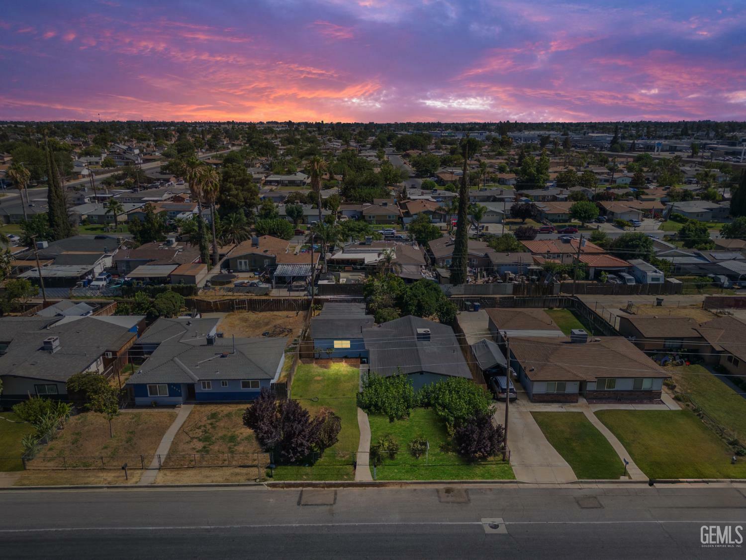2521 Pacheco  Bakersfield CA 93305 photo