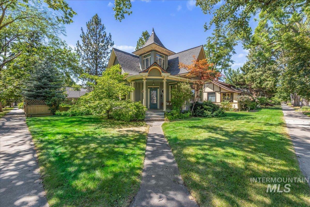 Property Photo: 1403 N 15th St. ID 83702