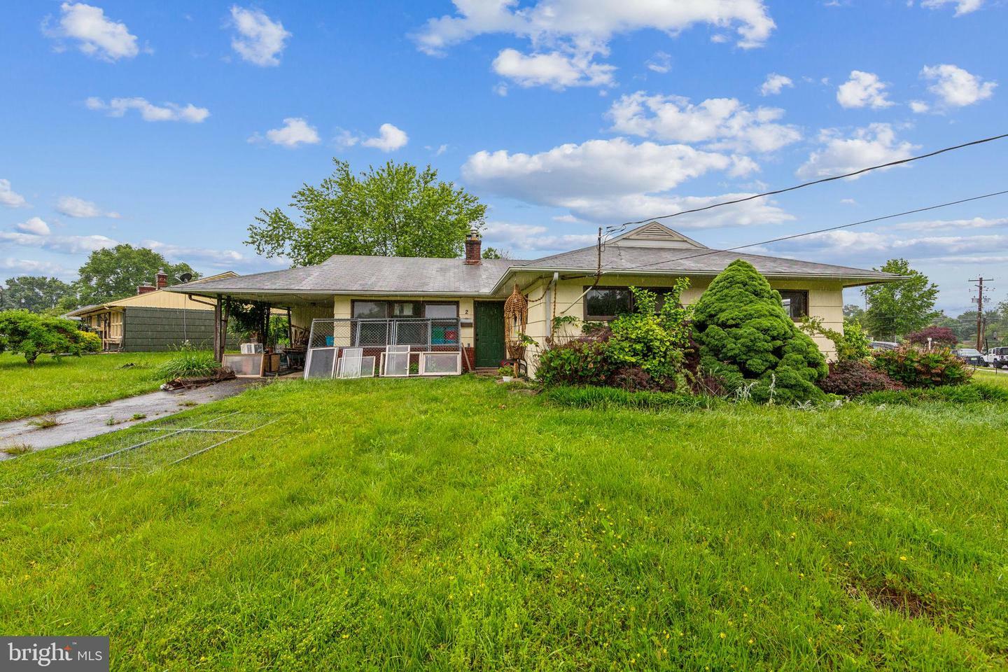 Property Photo:  2 Augusta Drive  DE 19713 