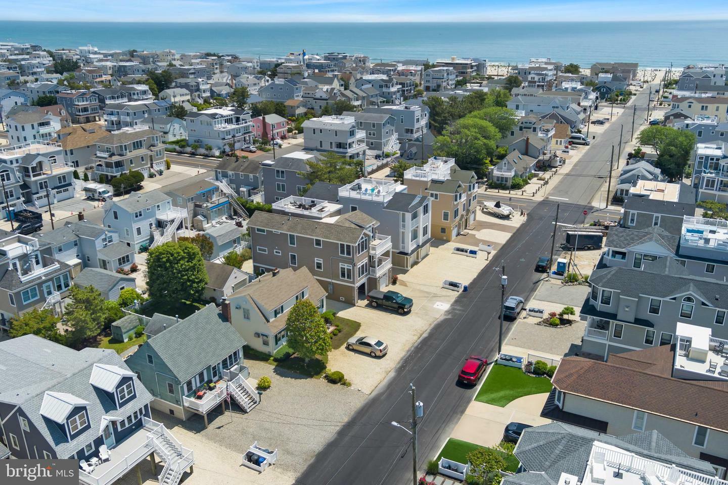 Property Photo:  9 E 14th  NJ 08008 