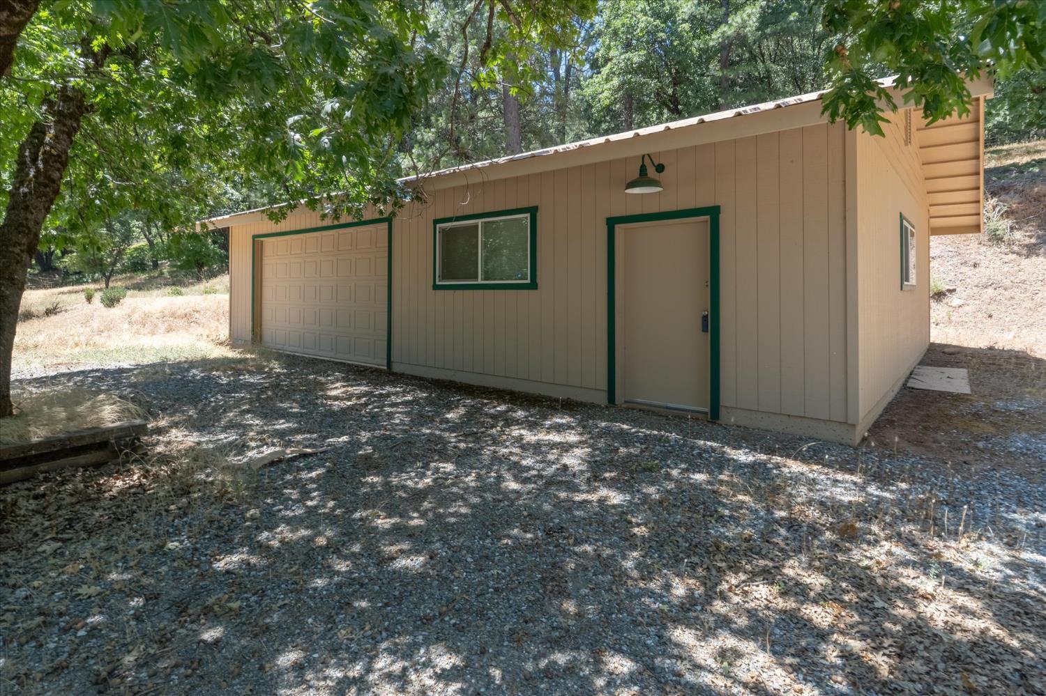 Property Photo: 5502 Tonapah CA 95247