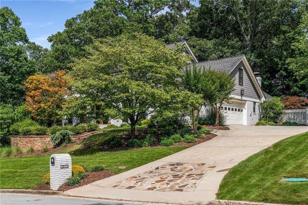 Property Photo:  3833 Byrnwyck Place NE  GA 30319 