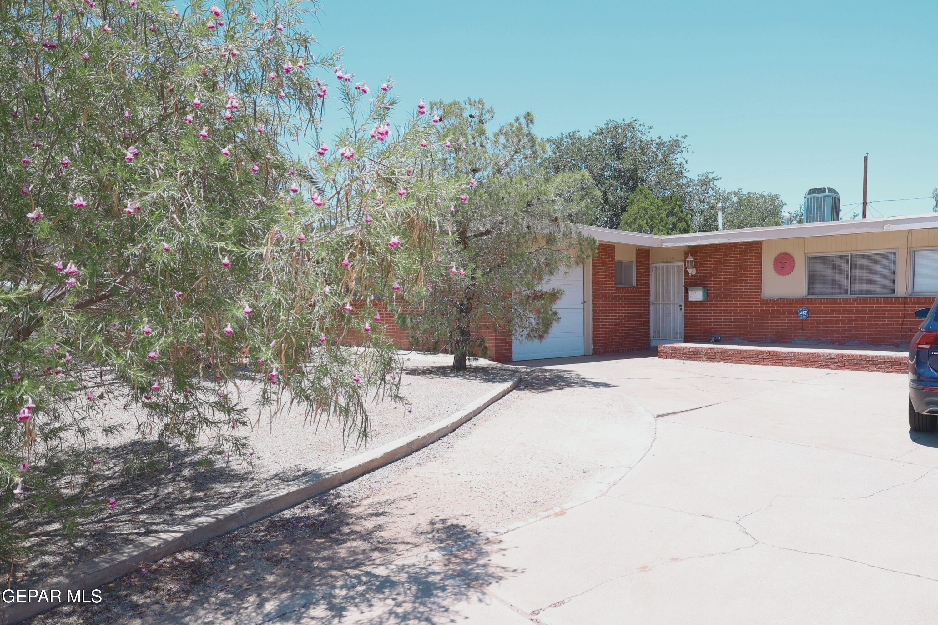 Property Photo: 5325 Fairbanks Drive TX 79924