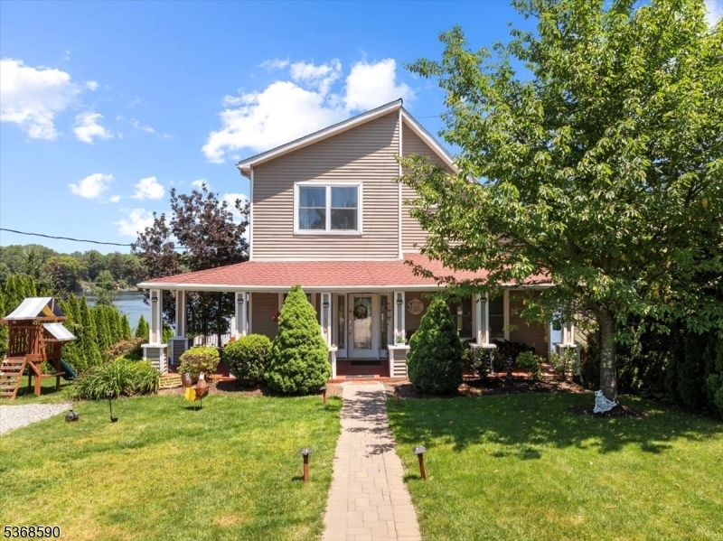 Property Photo:  10 Emerson Rd  NJ 07421 