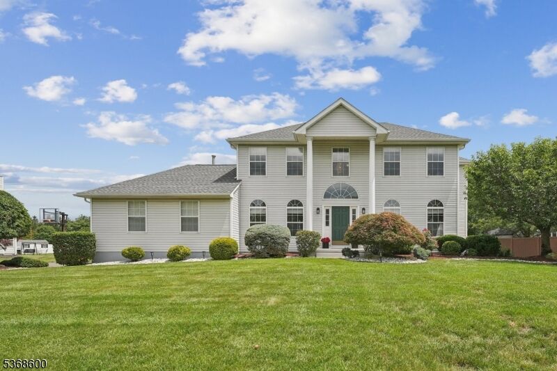 Property Photo:  24 Gunther Loop  NJ 08873 