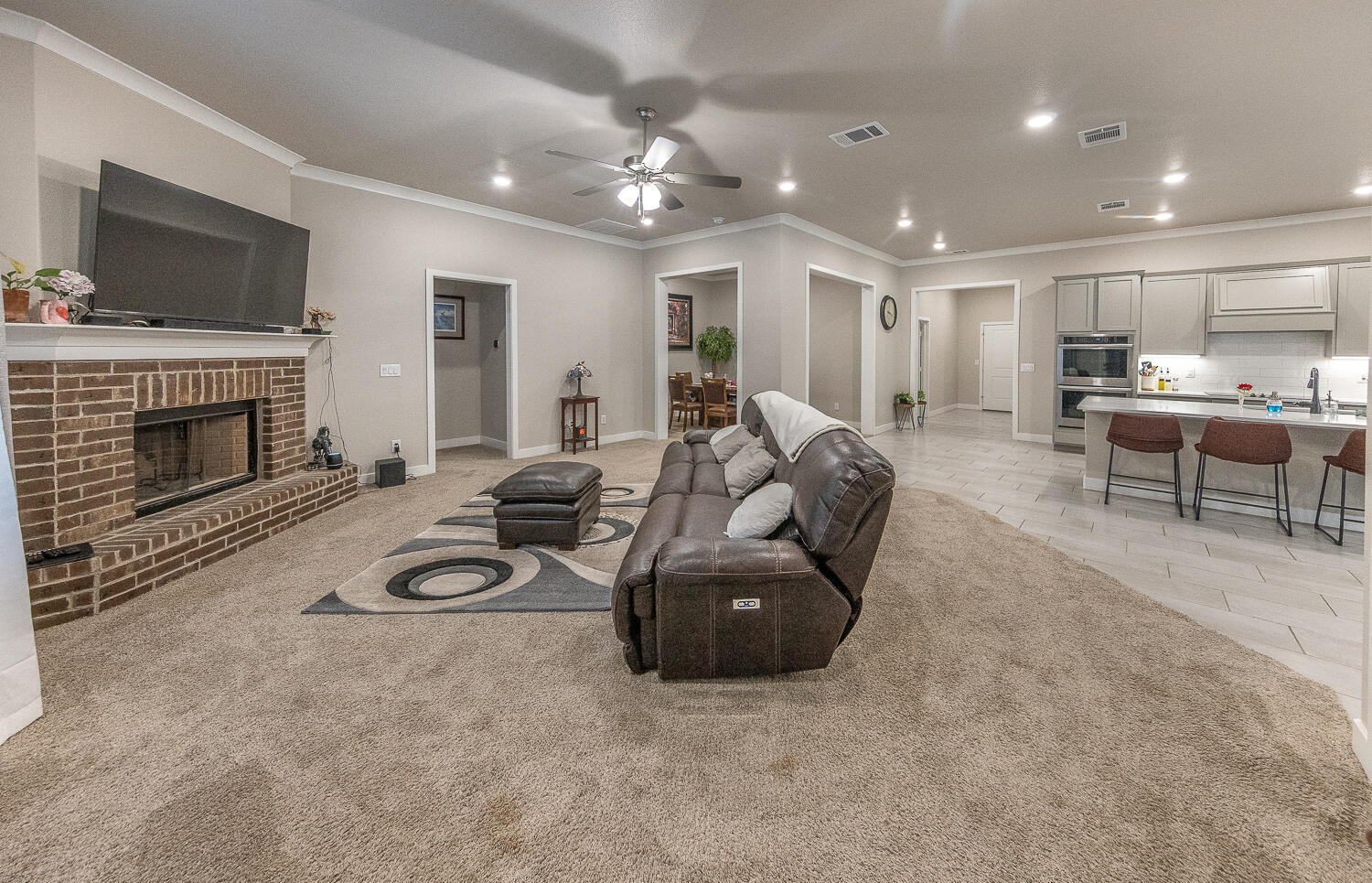 Property Photo: 7334 29th Street TX 79407