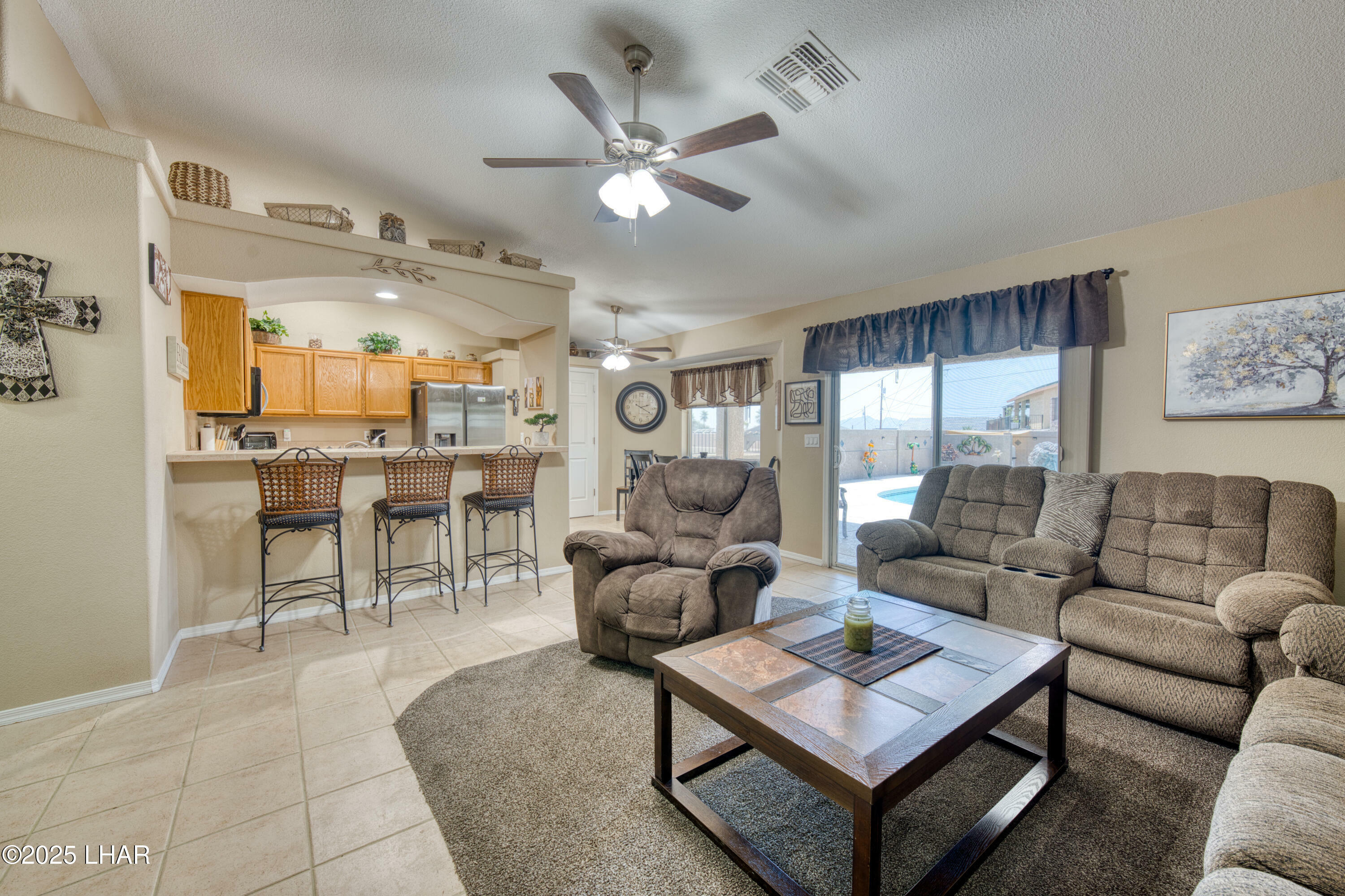 Property Photo: 3621 Kiowa Blvd AZ 86404