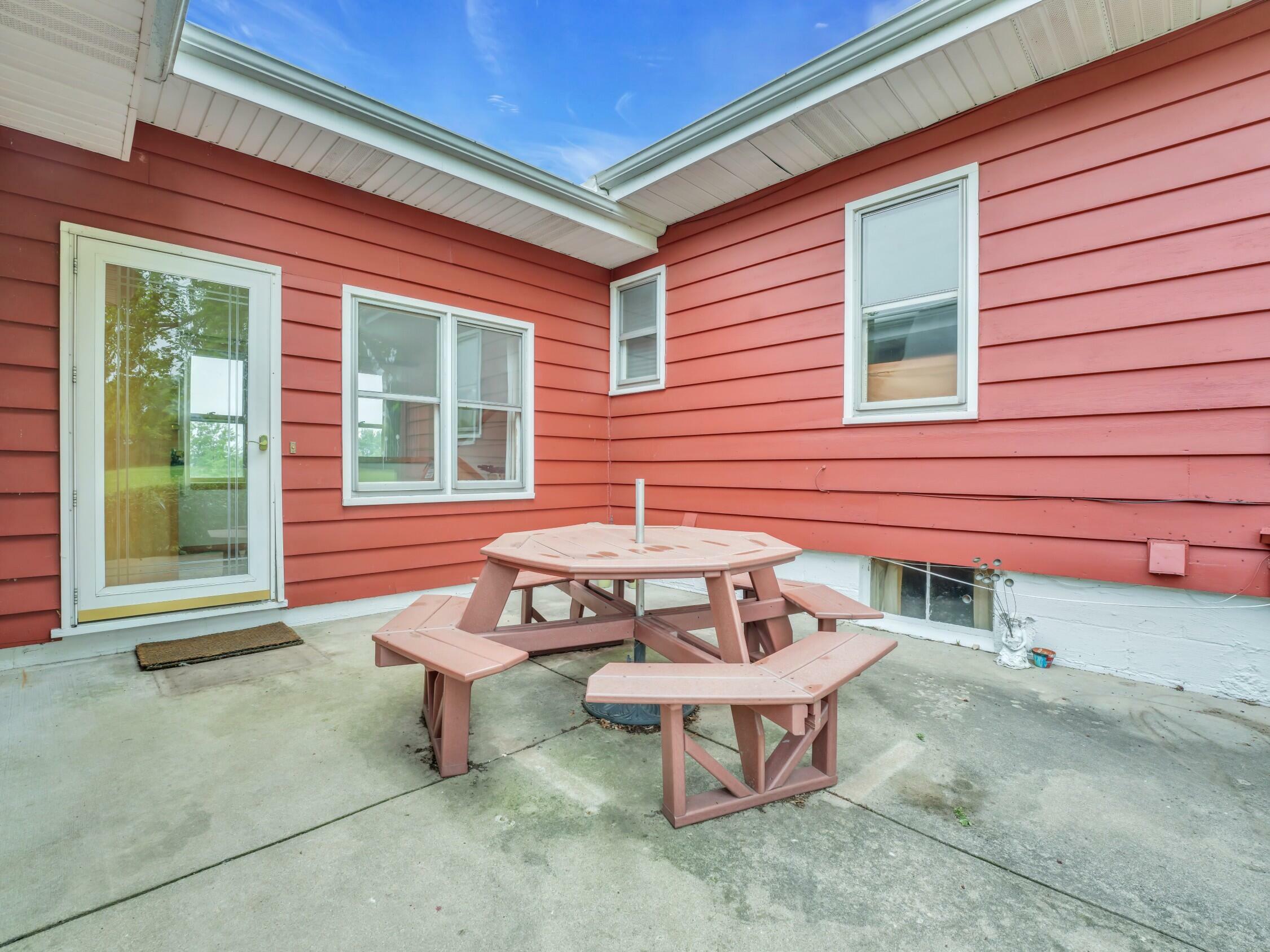 Property Photo: 630 S Wisconsin St WI 53190