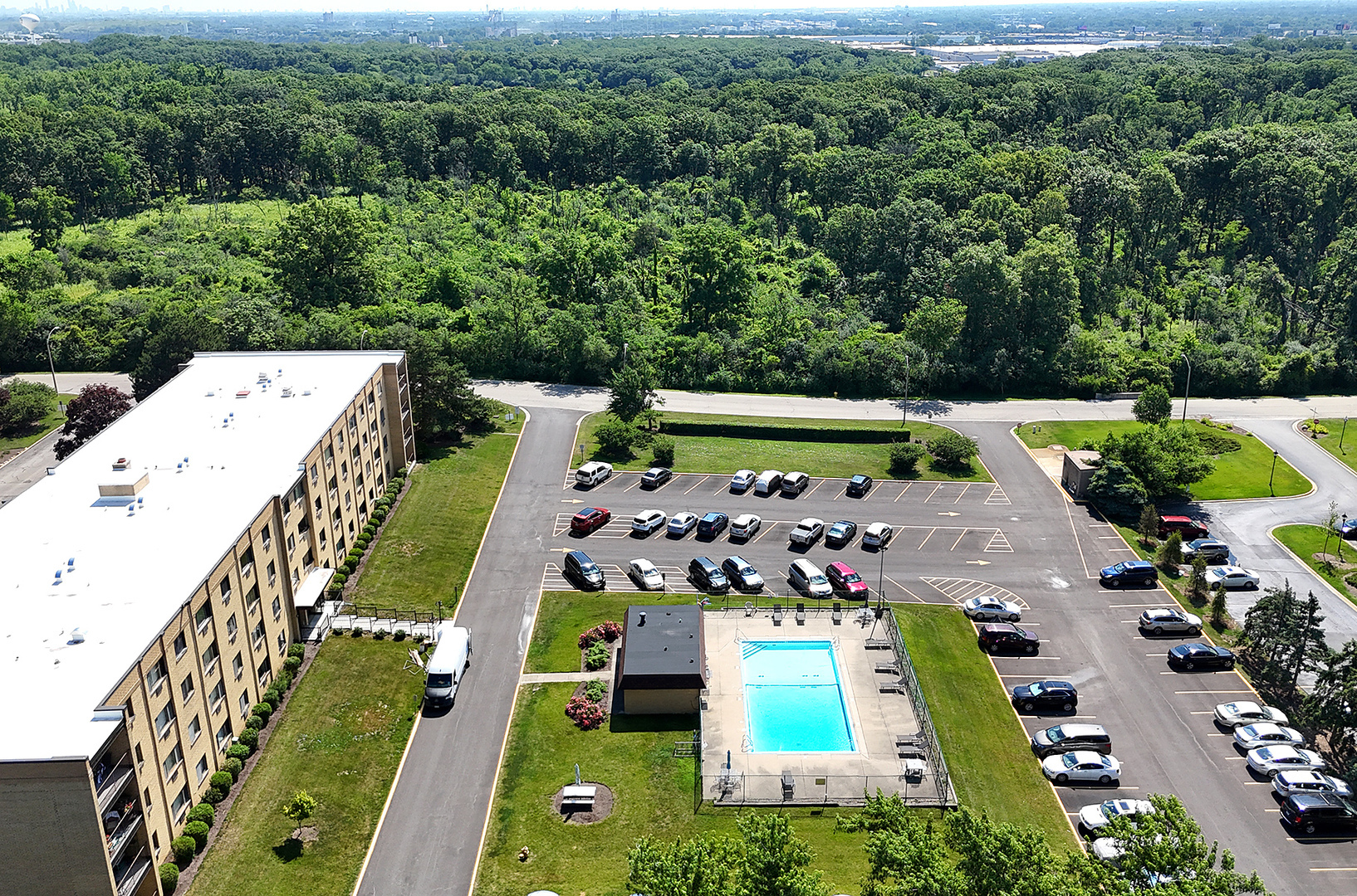 Property Photo:  6600 S Brainard Avenue 407  IL 60525 