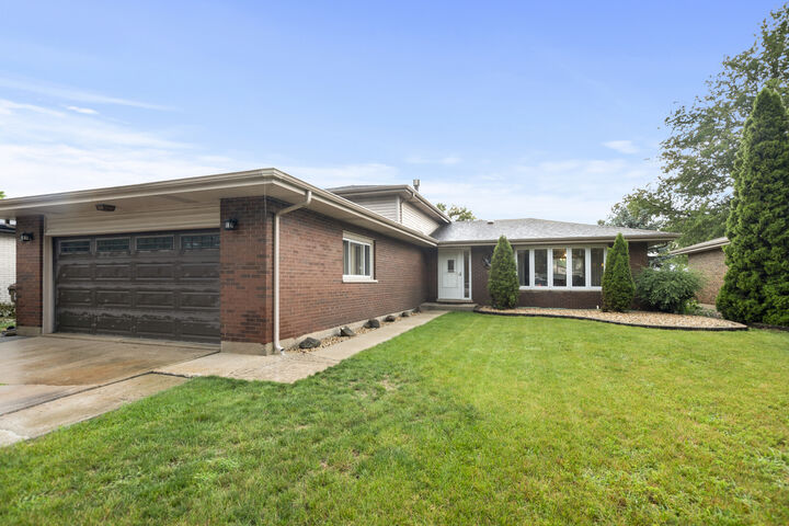 17748 64th Court  Tinley Park IL 60477 photo