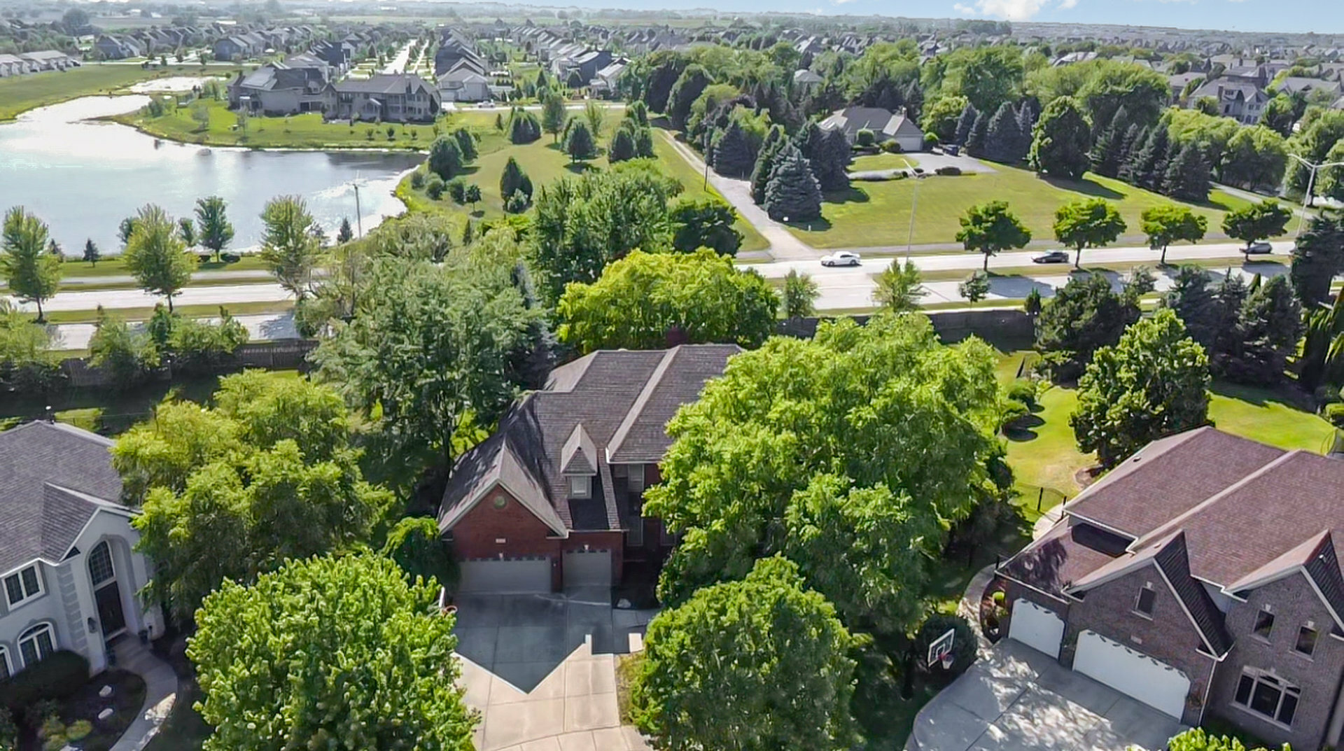 Property Photo: 3919 Callander Court IL 60564