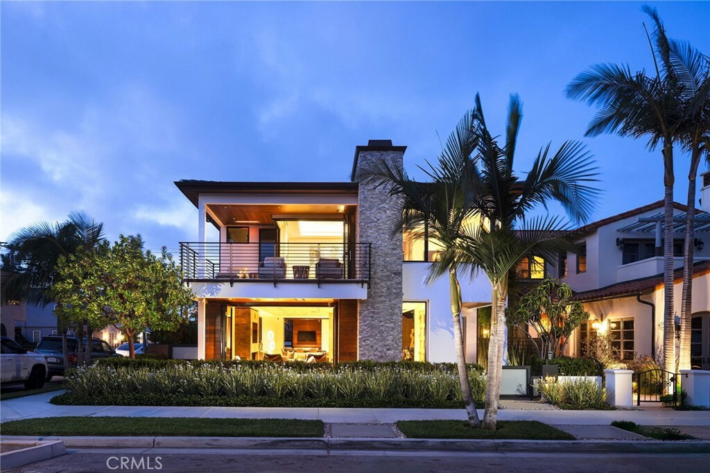 Property Photo: 501 Ocean Avenue CA 90740