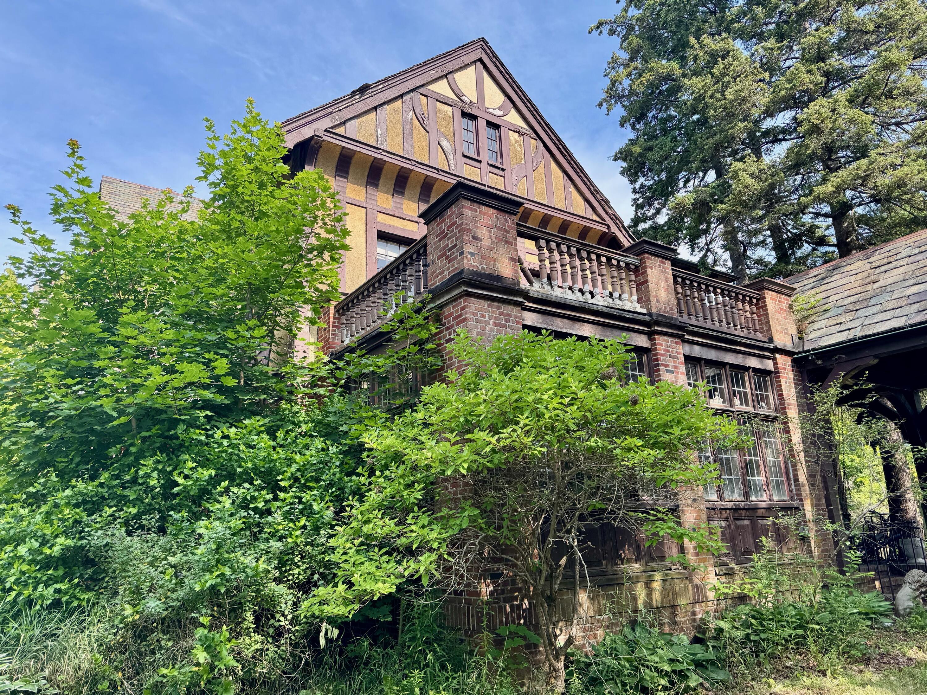 Property Photo: 89 Talbot Avenue ME 04841