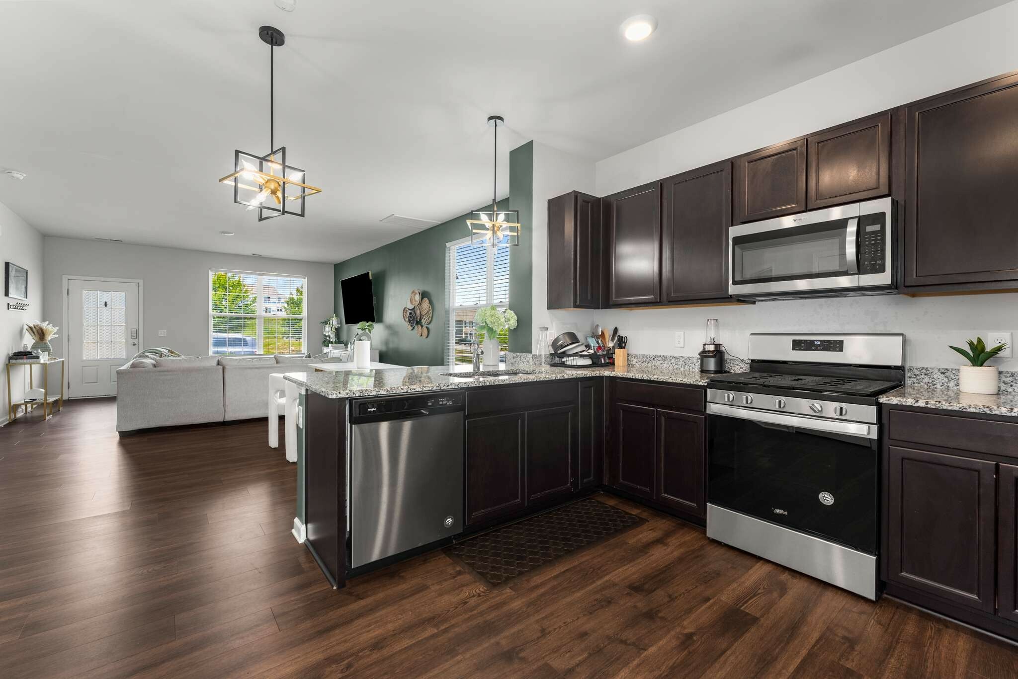 Property Photo: 1061 Woodbridge Blvd TN 37090