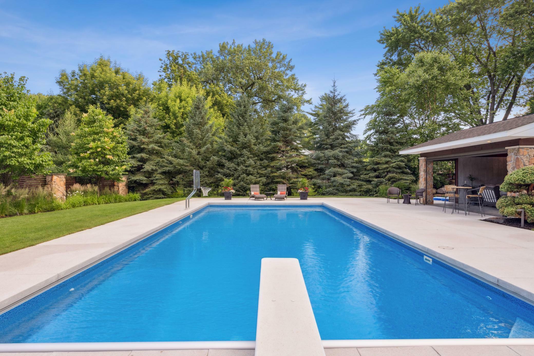 Property Photo: 641 Callahan Place MN 55118
