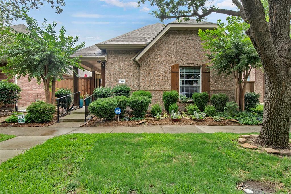 Property Photo: 7585 Glasshouse Walk TX 75035