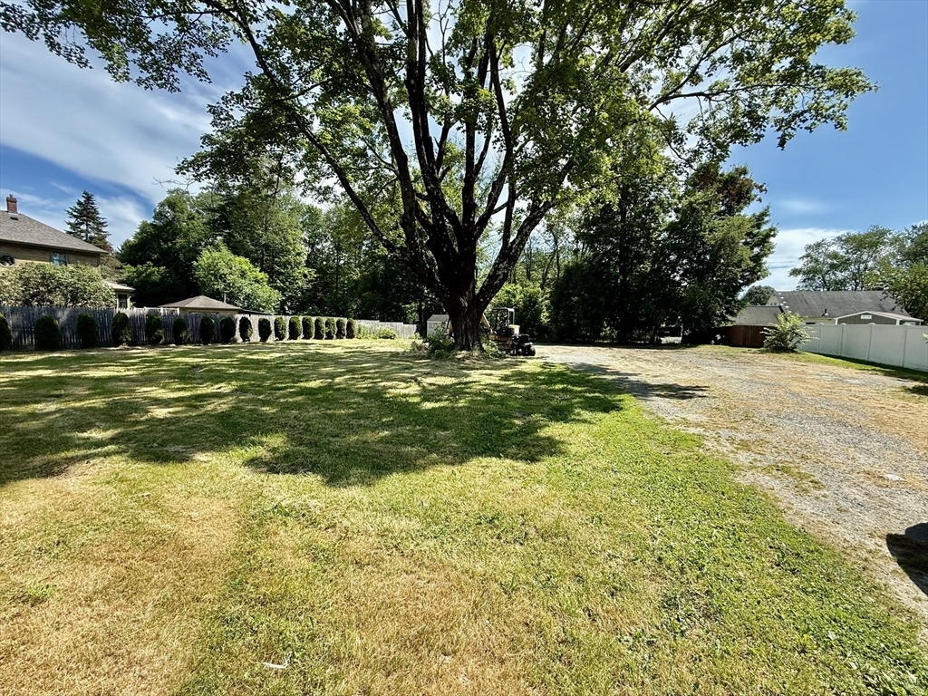 Property Photo:  52 Silver Street  MA 01301 