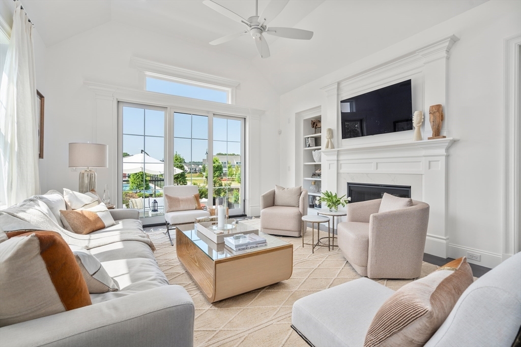 Property Photo: 5 Pioneer Road Unit 5 MA 01701