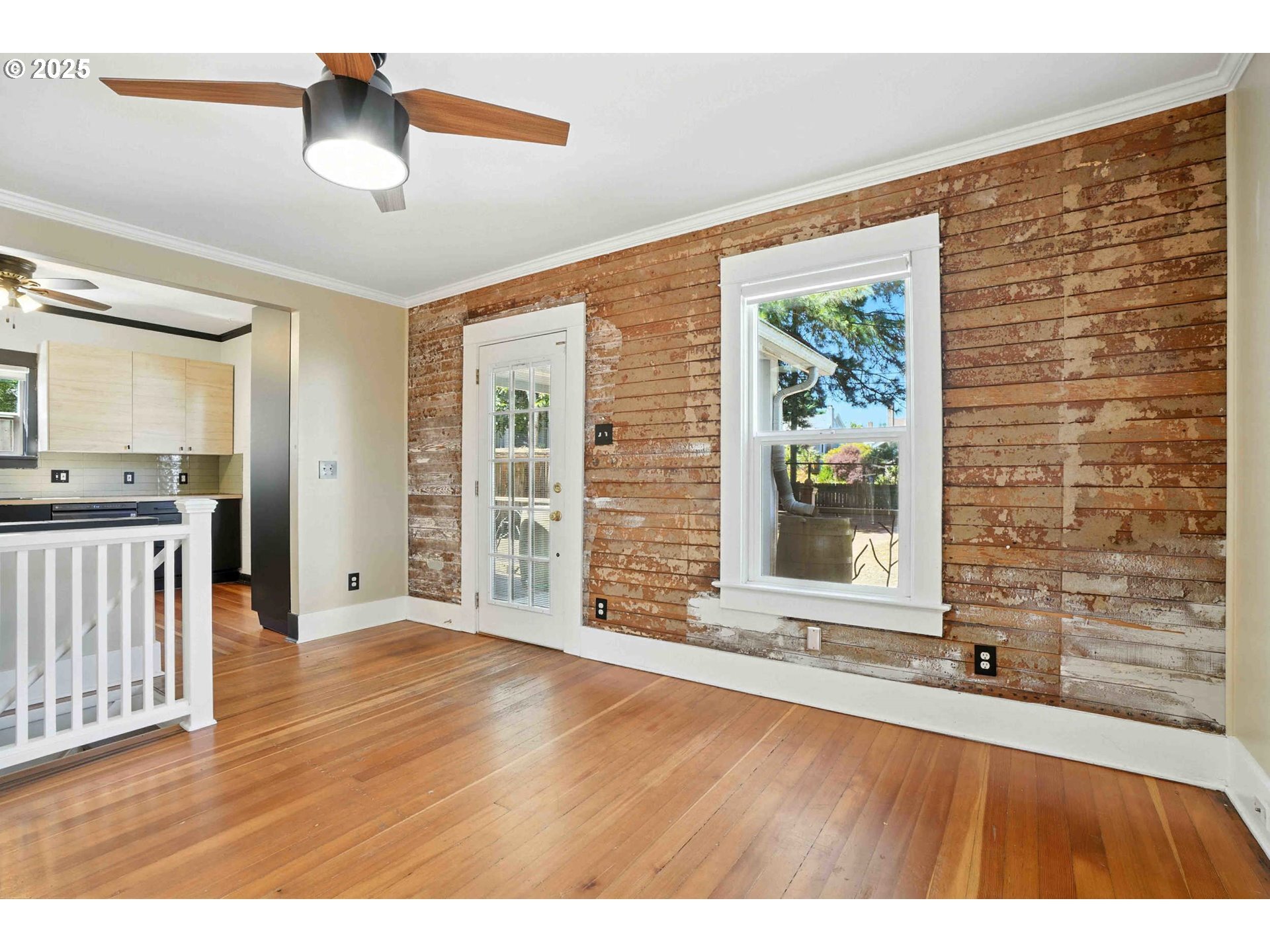Property Photo: 4706 NE 24th Ave OR 97211
