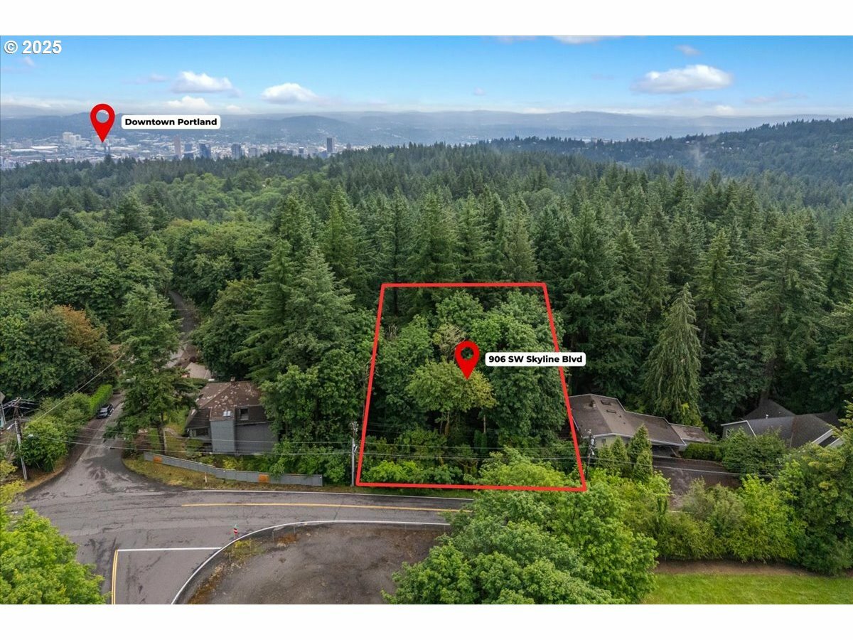 Property Photo: 906 SW Skyline Blvd OR 97221