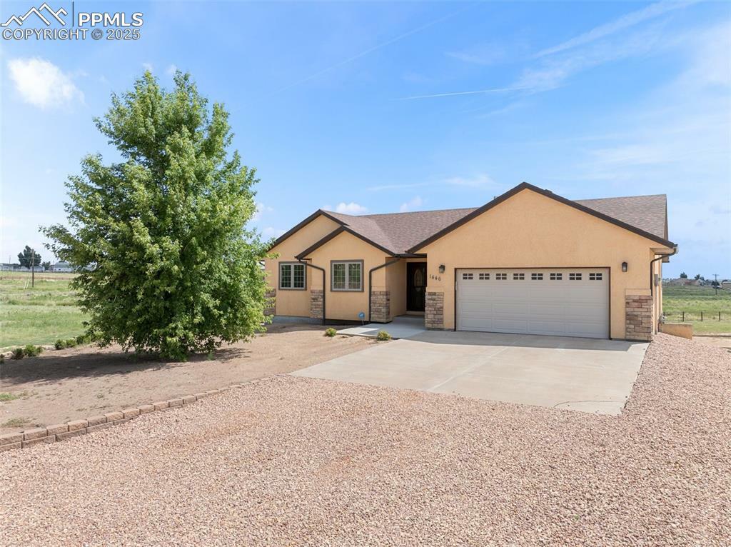 Property Photo:  1446 N Bowen Drive  CO 81007 