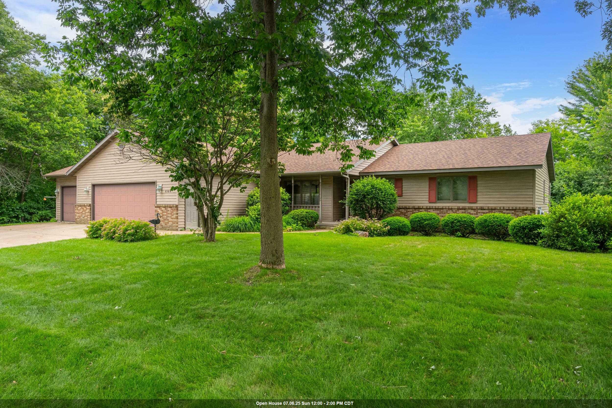 Property Photo:  1940 Daly Avenue  WI 54494 