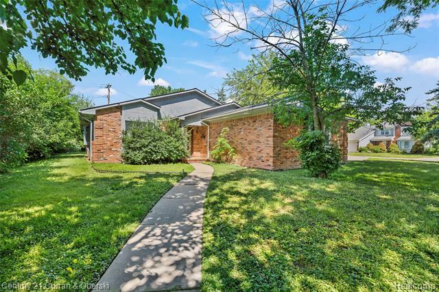 5620 Kaufman Street  Dearborn Heights MI 48125 photo