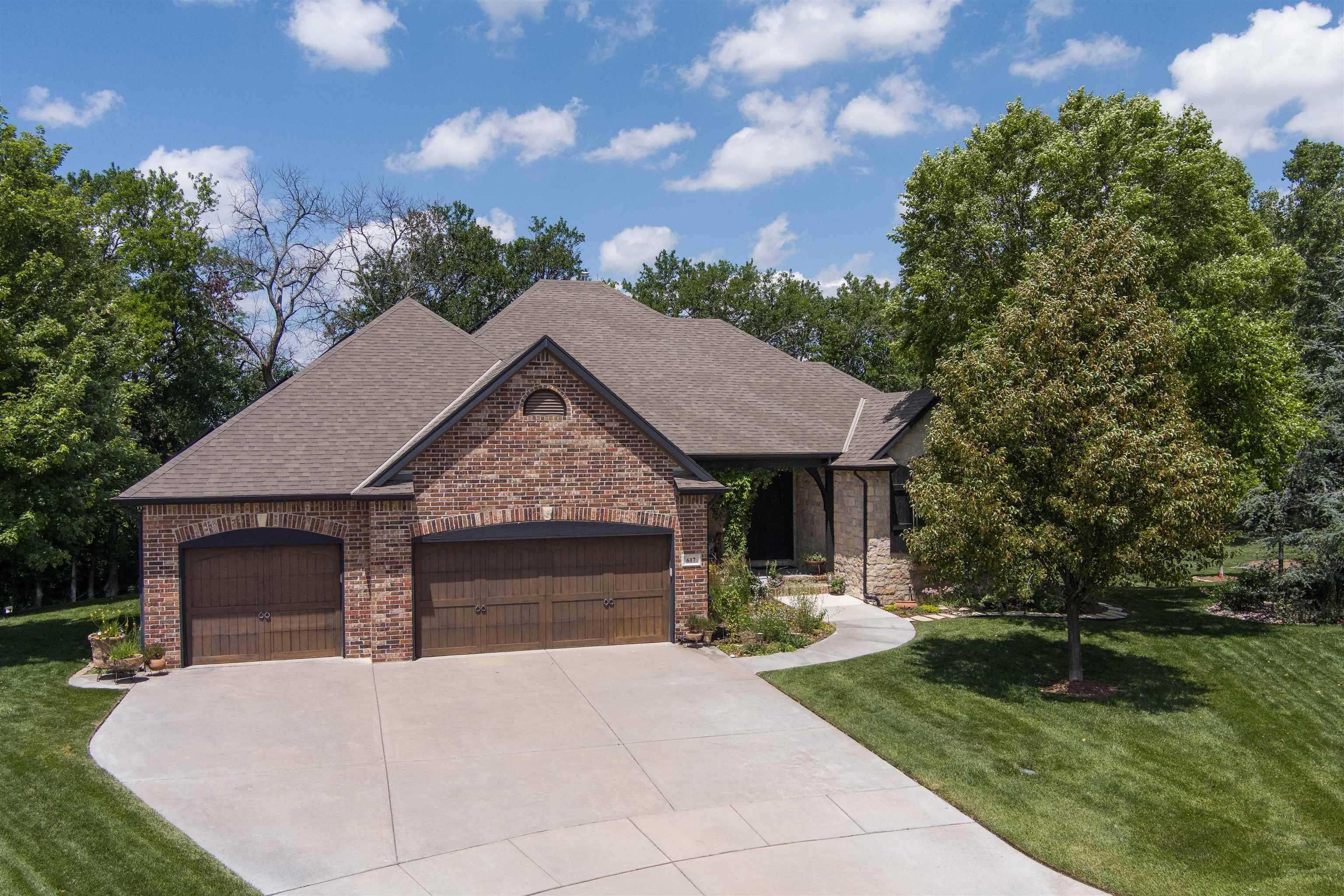 617 N Bracken Ct  Wichita KS 67206 photo