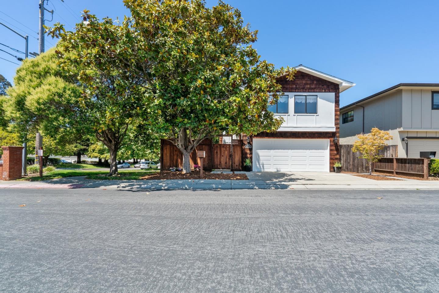 Property Photo: 2781 Wimbledon Drive CA 95003