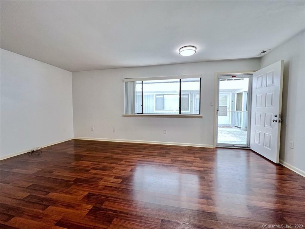 Property Photo:  296 Main Avenue 1  CT 06851 