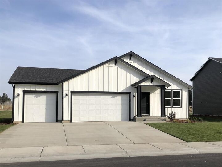 410 N Arcadia Ave  Deer Park WA 99006 photo