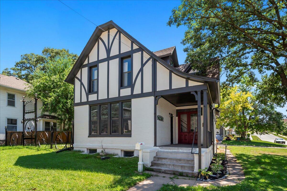 Property Photo:  204 Frank  Street  IA 51503 