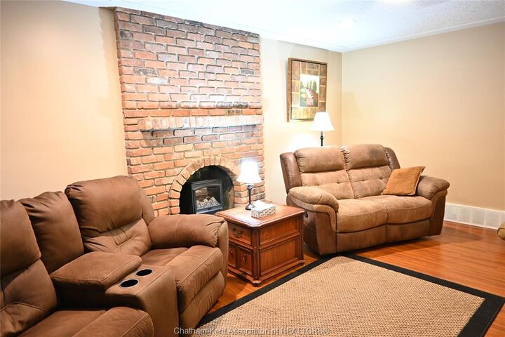 Property Photo:  6774 Riverview Line  ON N7M 5T1 