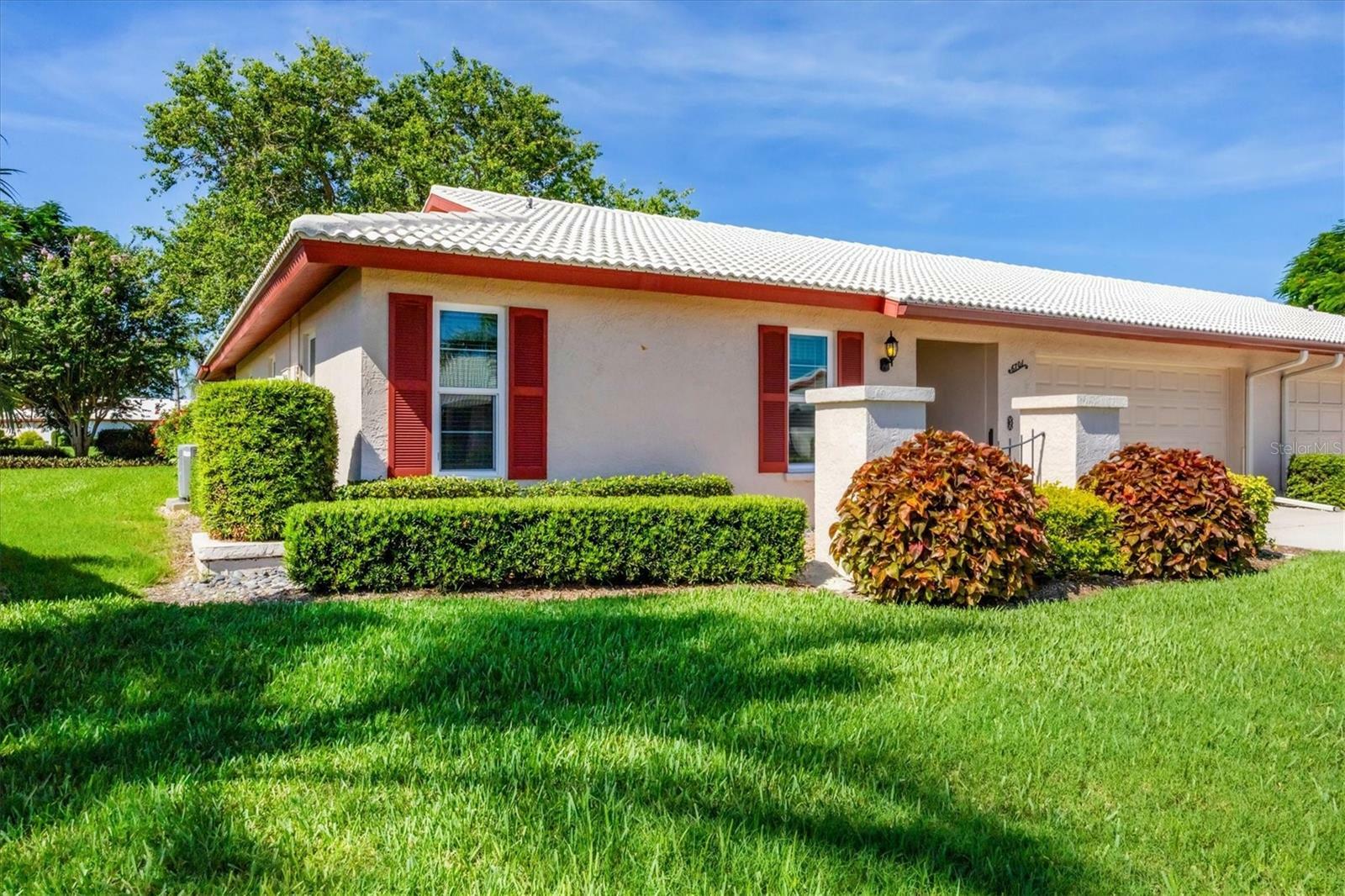 Property Photo: 6701 12th Avenue W FL 34209