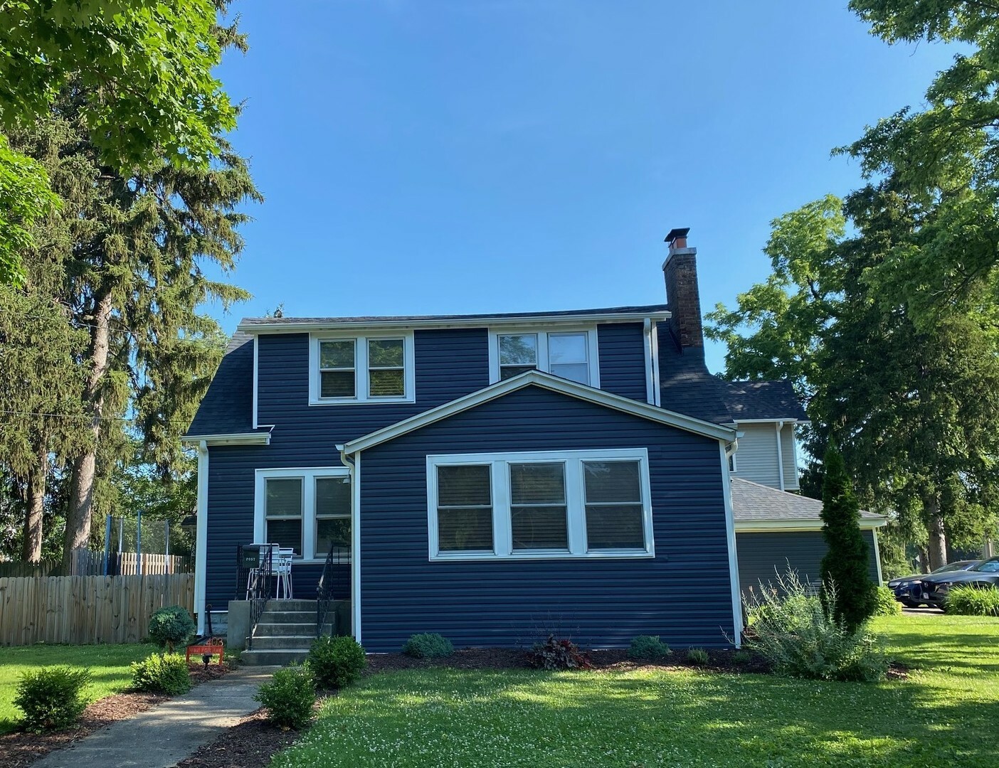 403 W Park Avenue  Wheaton IL 60189 photo
