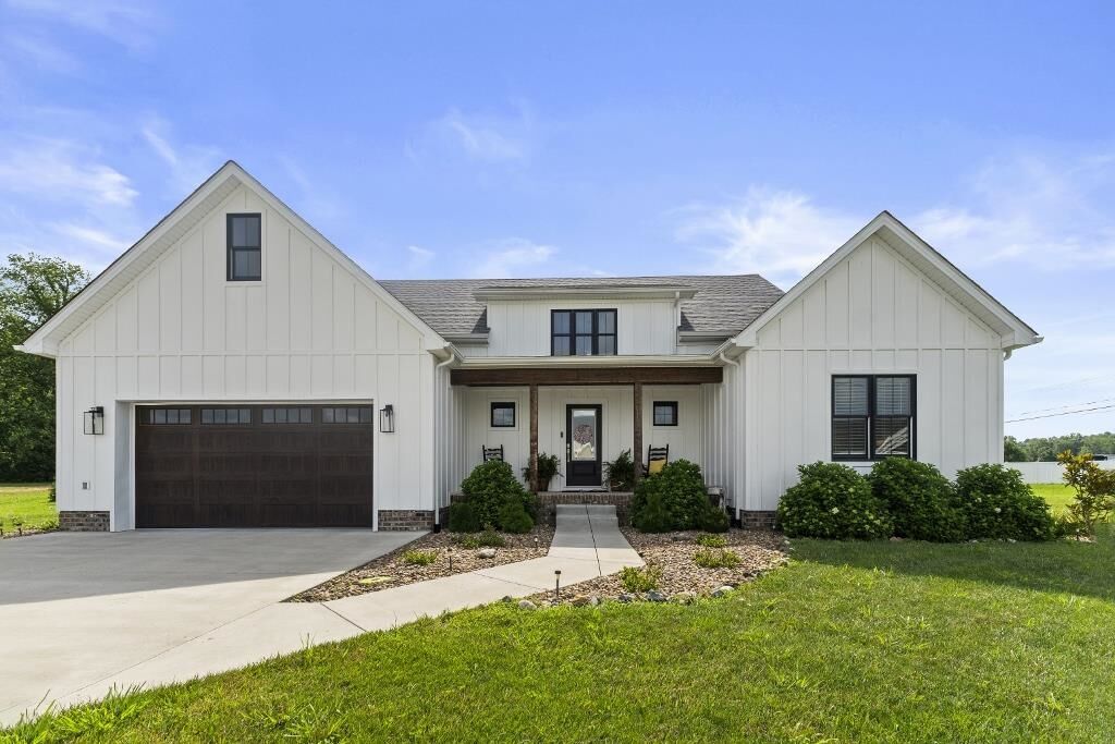 Property Photo:  30 Calloway Drive Drive  KY 41143 