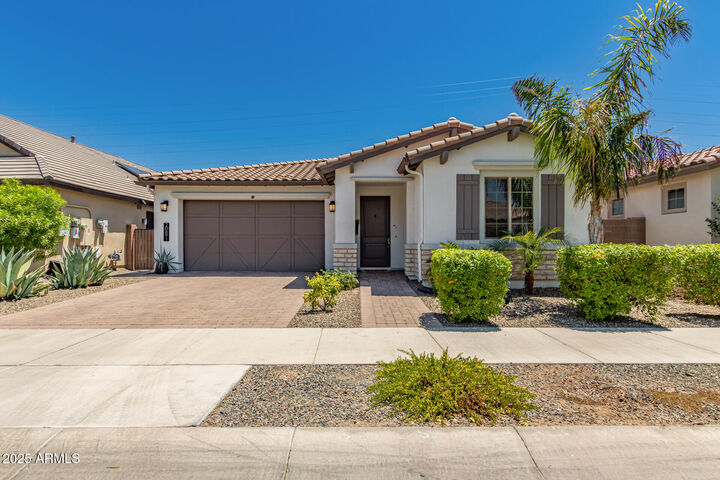 Property Photo:  20891 E Cattle Drive  AZ 85142 