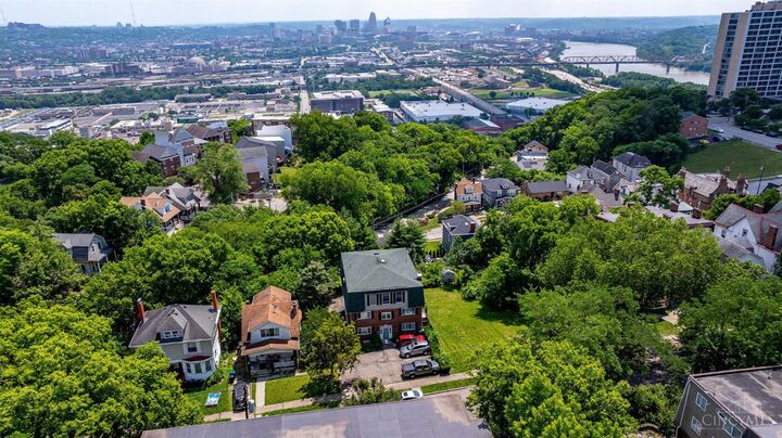 Property Photo:  942 Summit Avenue  OH 45204 