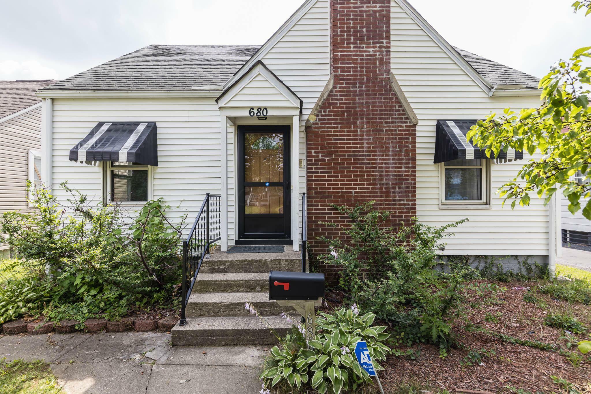 Property Photo:  680 S Hague Avenue  OH 43204 